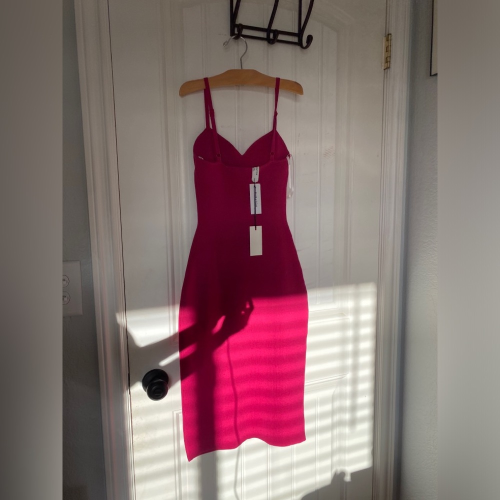 Aritzia babaton new with tags body con dress midi